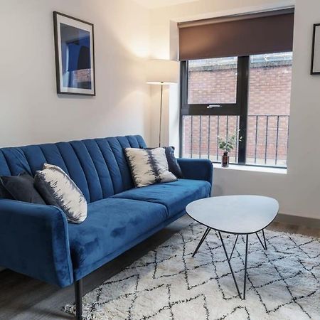 Lovely 1 Bed Apartment In Liverpool Centre ภายนอก รูปภาพ
