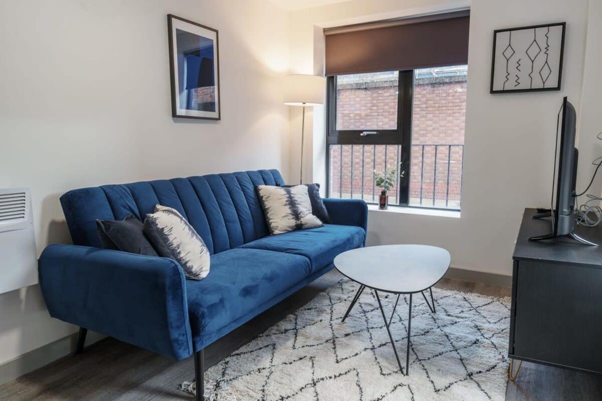 Lovely 1 Bed Apartment In Liverpool Centre ภายนอก รูปภาพ