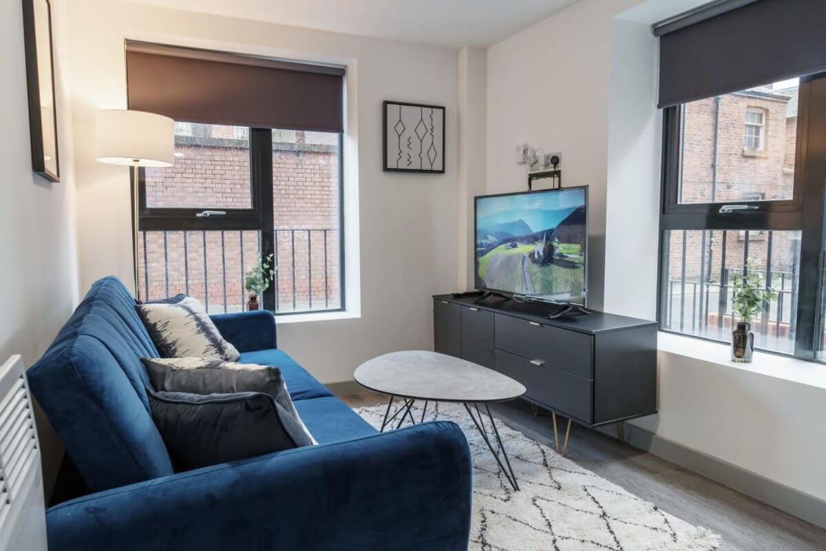 Lovely 1 Bed Apartment In Liverpool Centre ภายนอก รูปภาพ